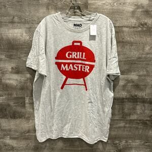 Mad Engine NWT Short Sleeves Graphic Tee in a Cotton/Polyester blend.